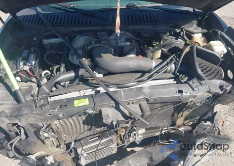 2004 Lincoln Navigator z USA, uszkodzony, nr VIN 5LMFU27R24LJ20474